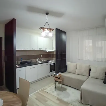 Apartman,, Nina ,, Jagodina Exteriör bild