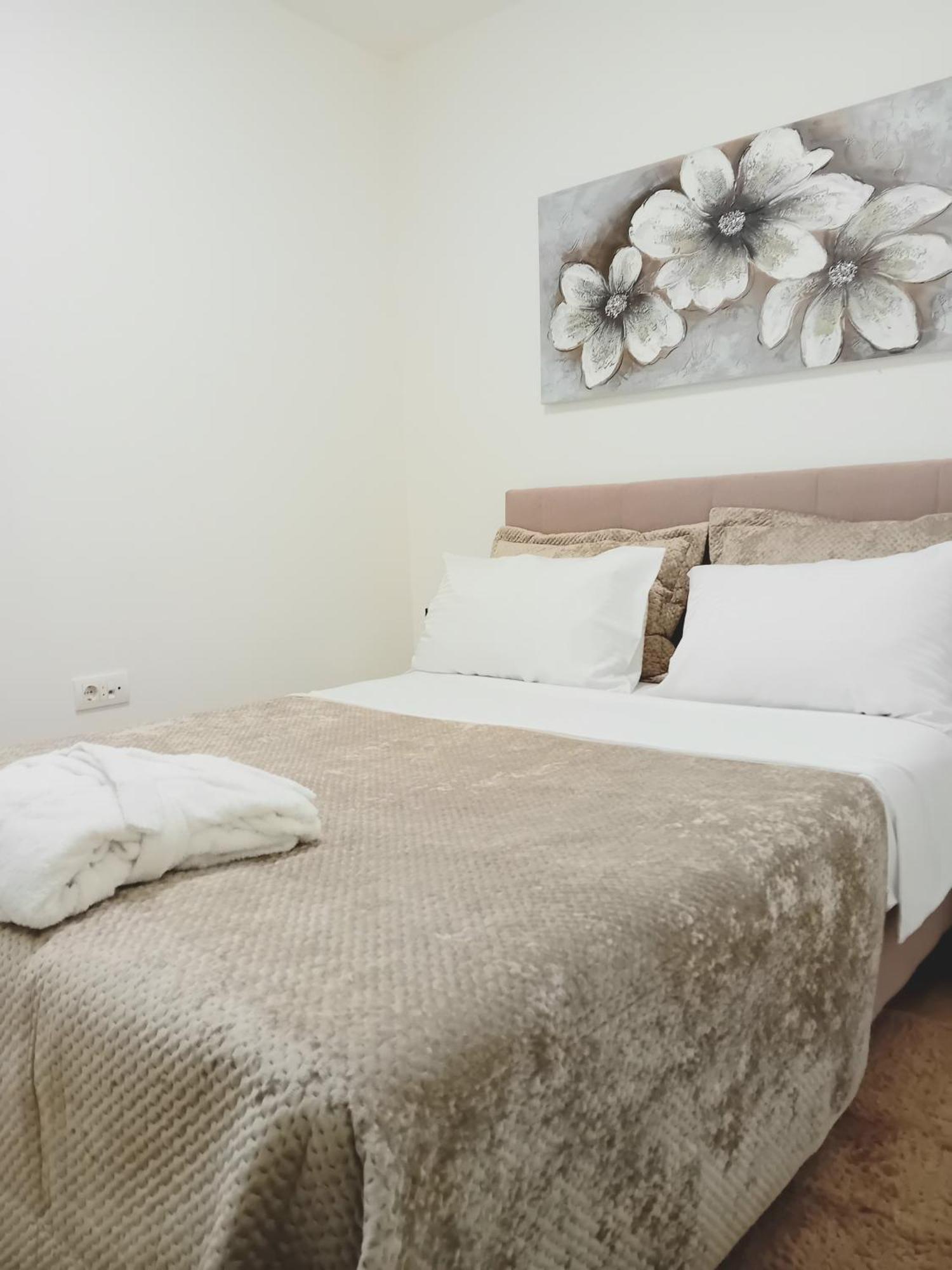 Apartman,, Nina ,, Jagodina