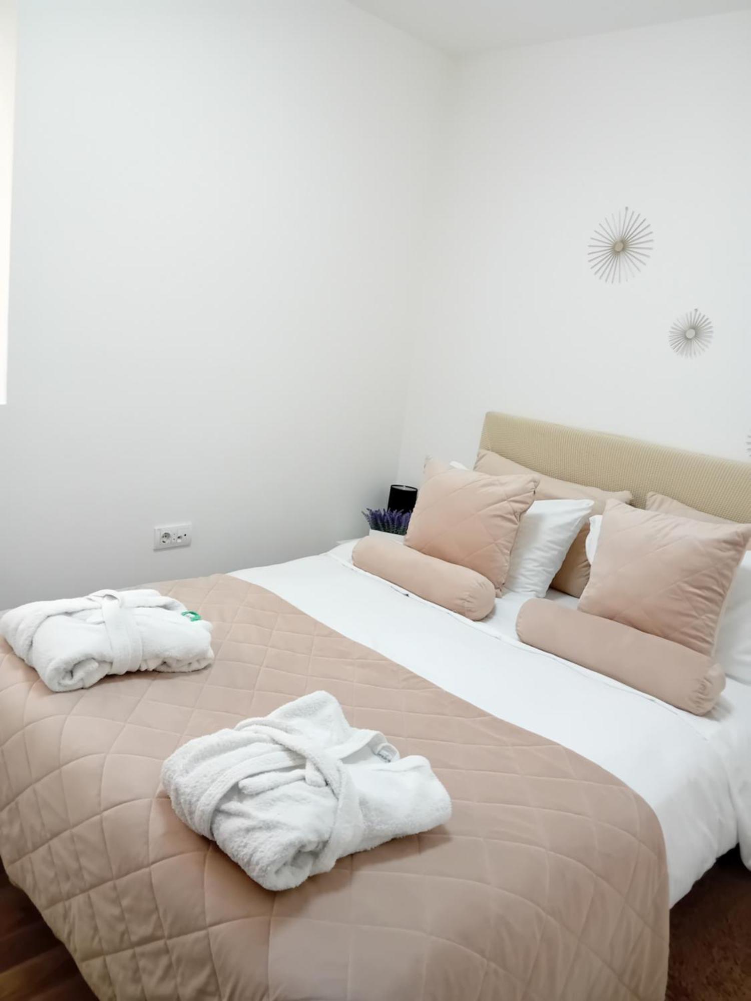 Apartman,, Nina ,, Apartment *