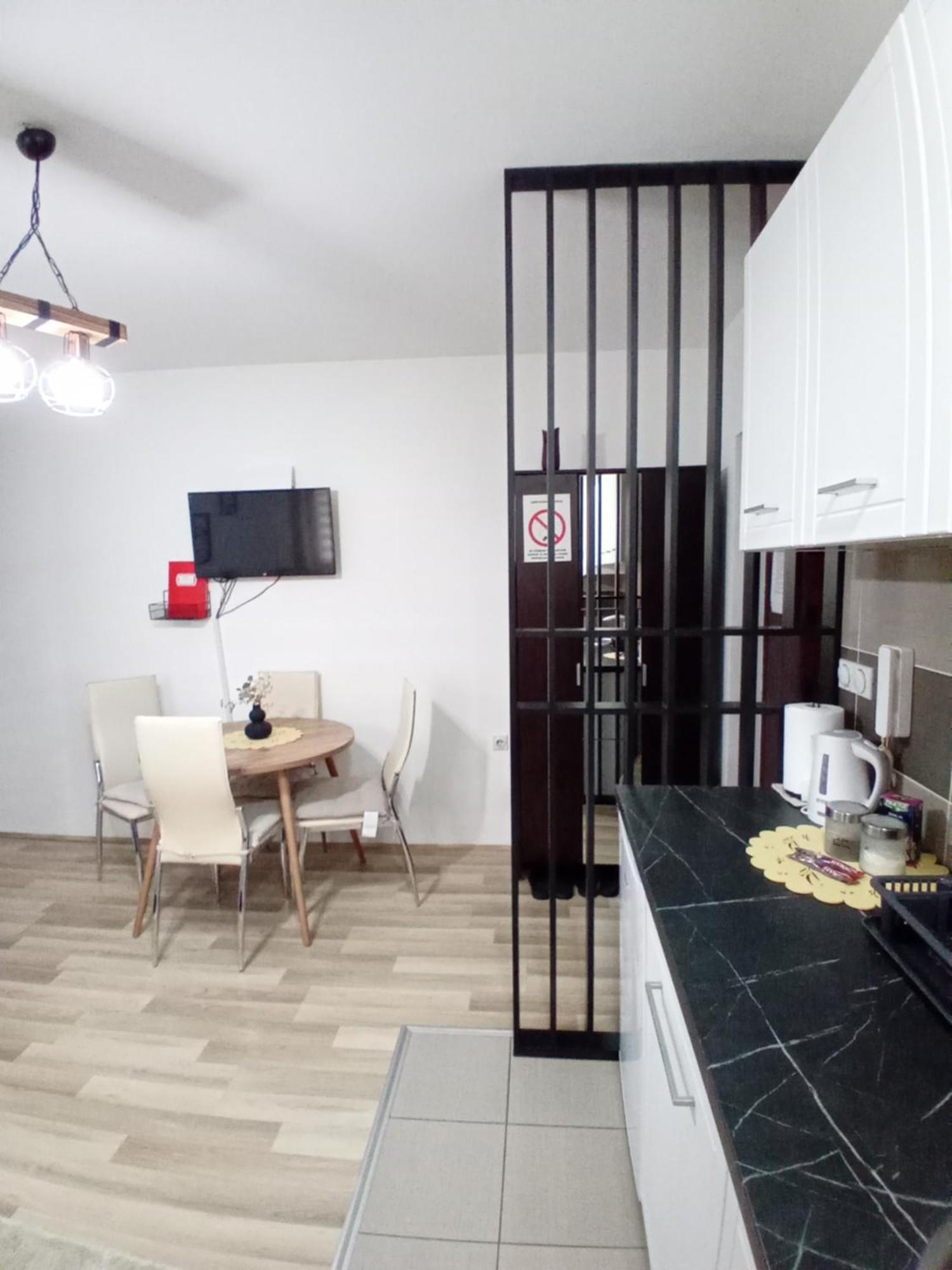 Apartman,, Nina ,, Jagodina